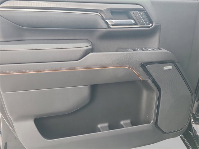 Used 2024 GMC Sierra 2500 AT4 w/ AT4 Premium Plus Package image 17