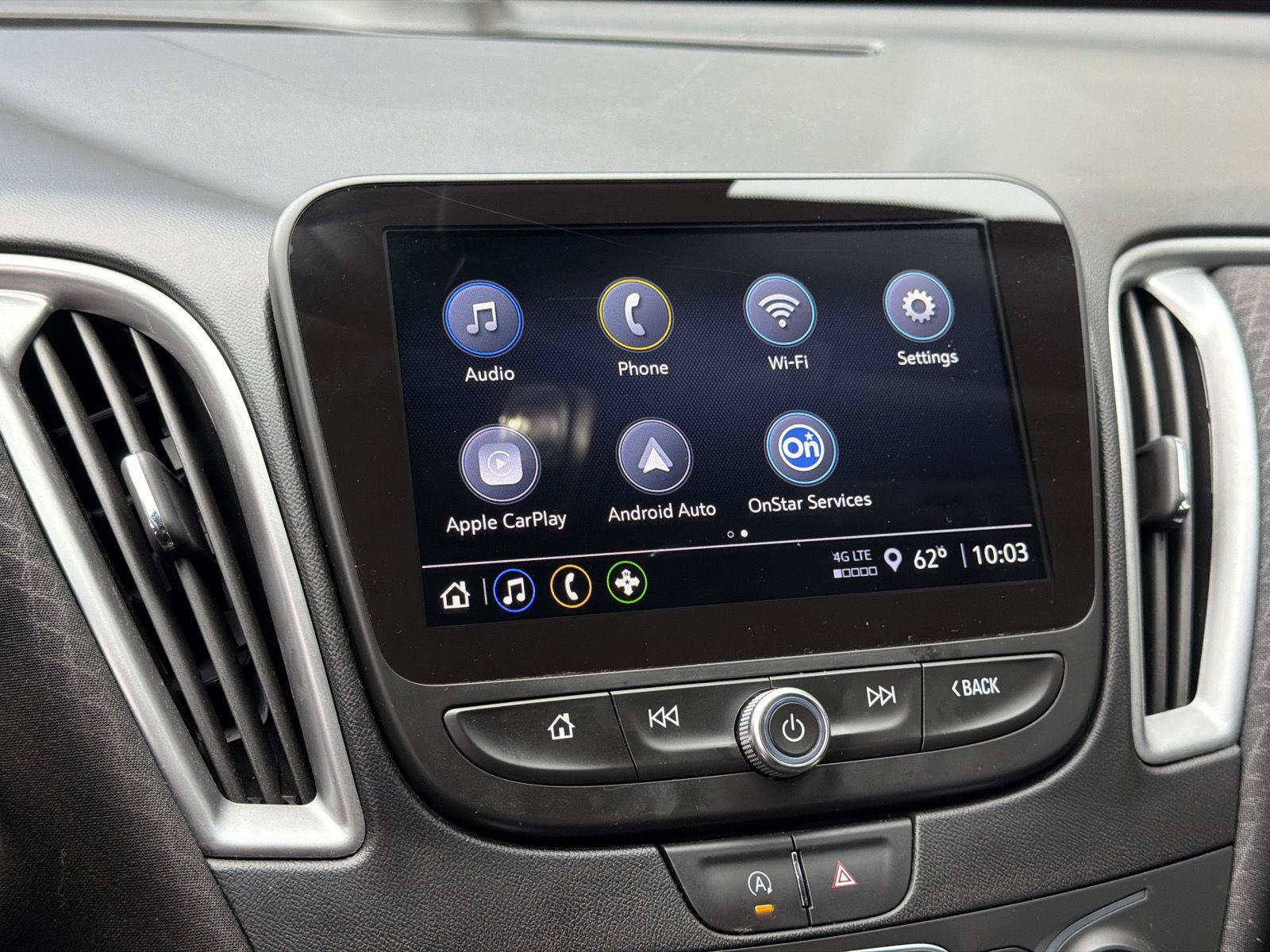 Used 2025 Chevrolet Malibu LS FWD image 23