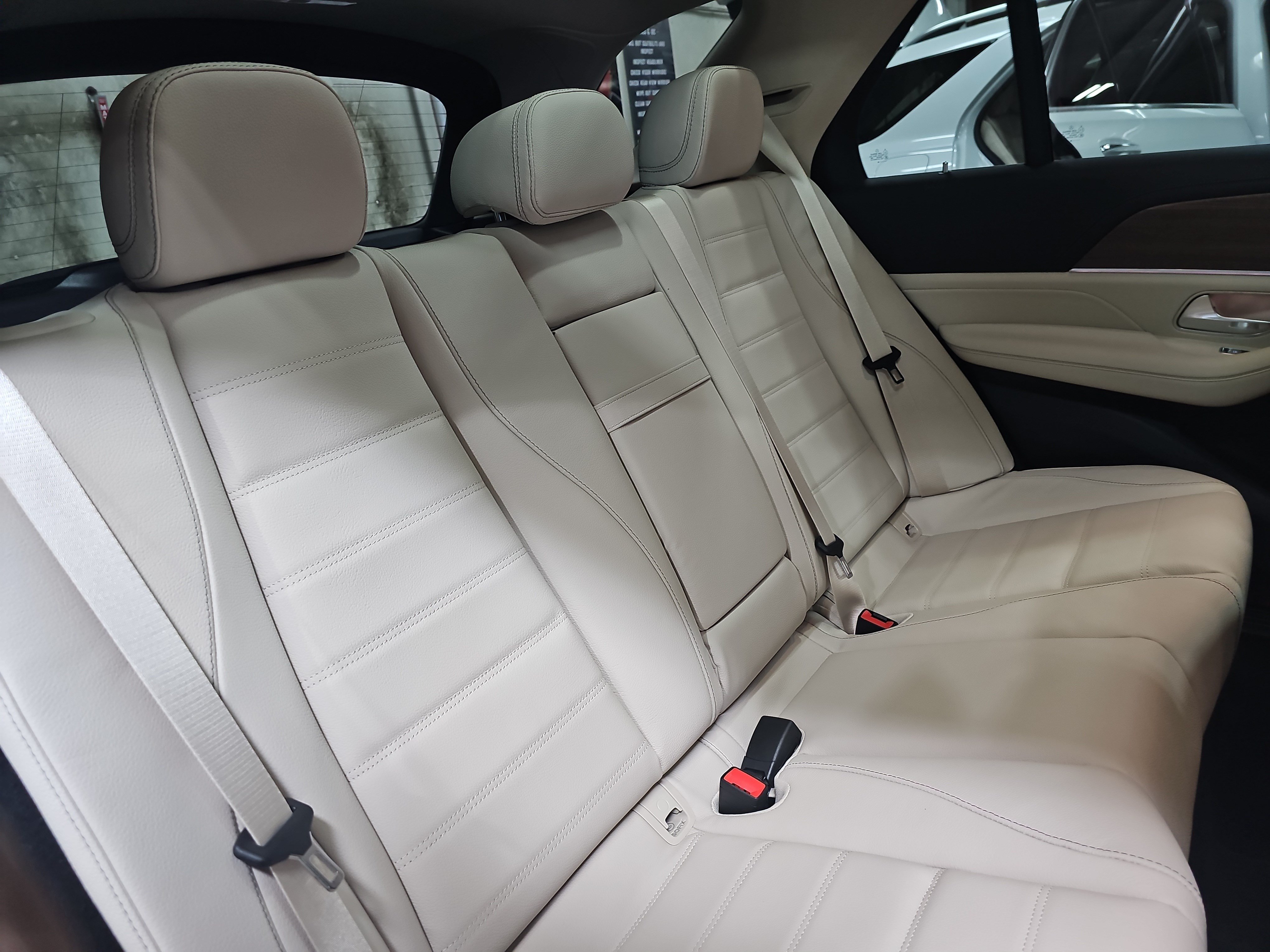 New 2026 Mercedes-Benz GLE 450 4MATIC image 12