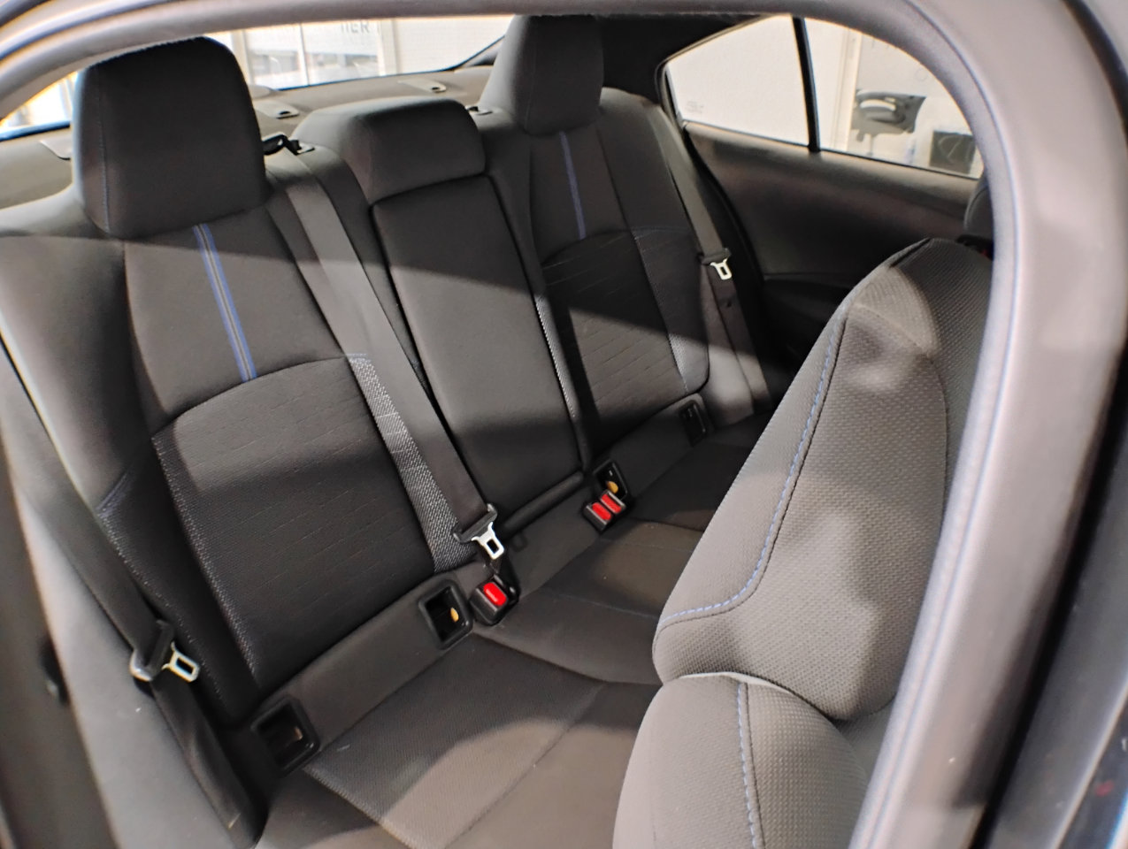 Used 2020 Toyota Corolla SE image 53