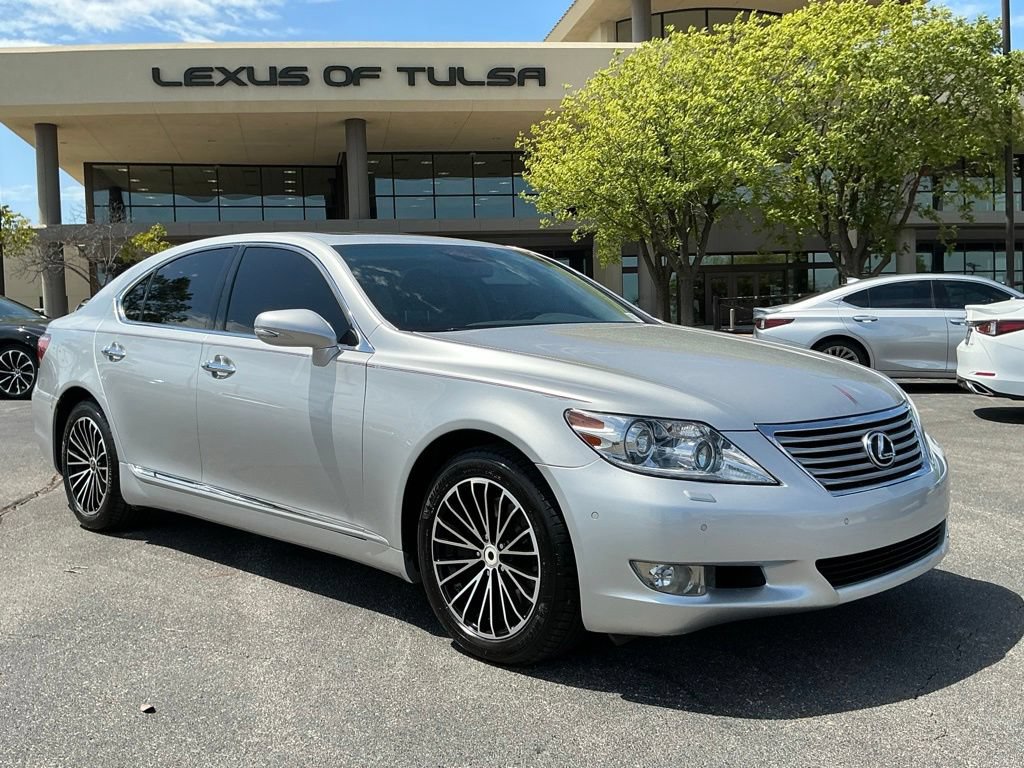 Used 2011 Lexus LS 460 AWD w/ Comfort Pkg image 1