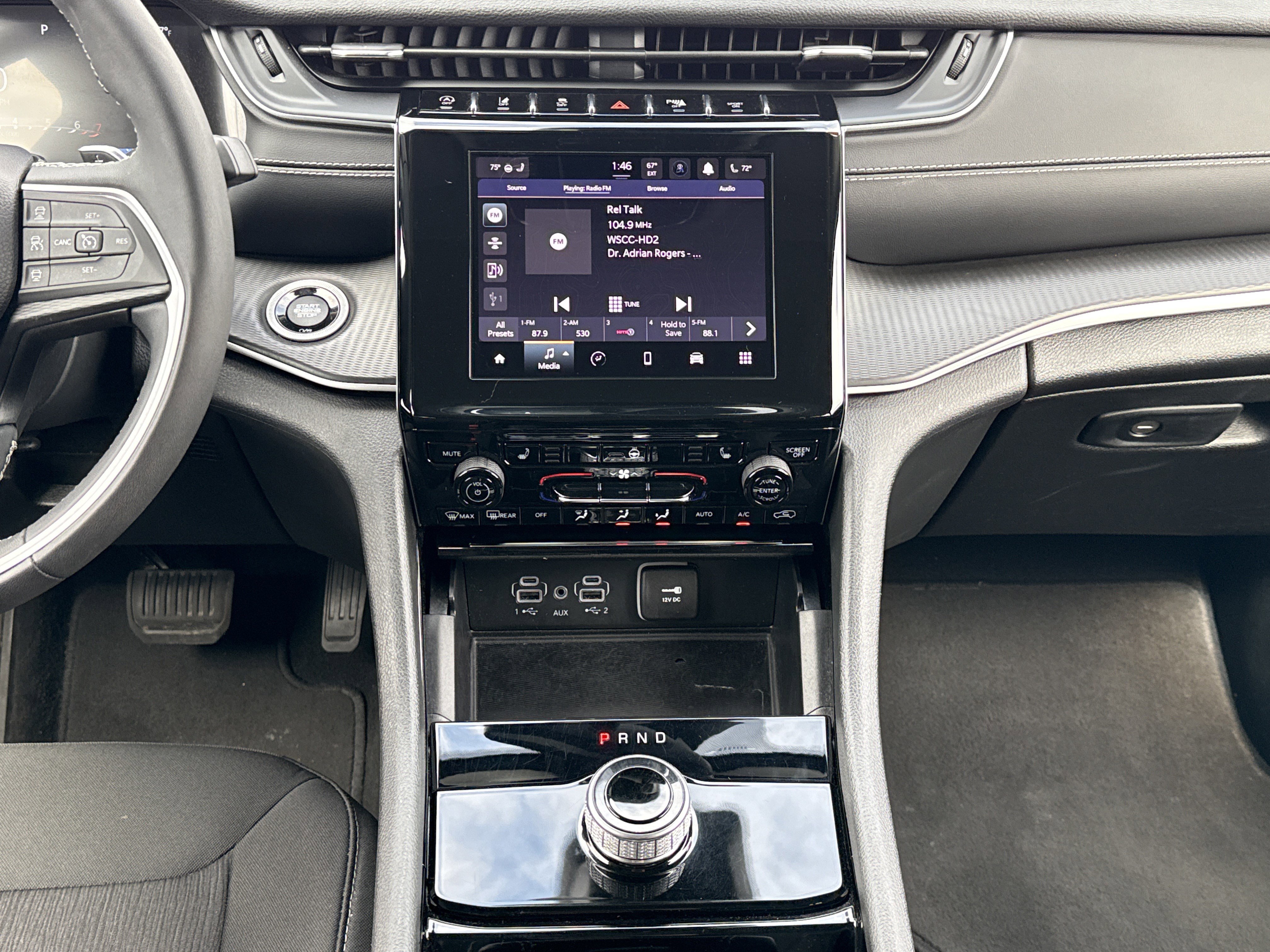 Used 2023 Jeep Grand Cherokee Laredo X w/ Luxury Tech Group I image 28