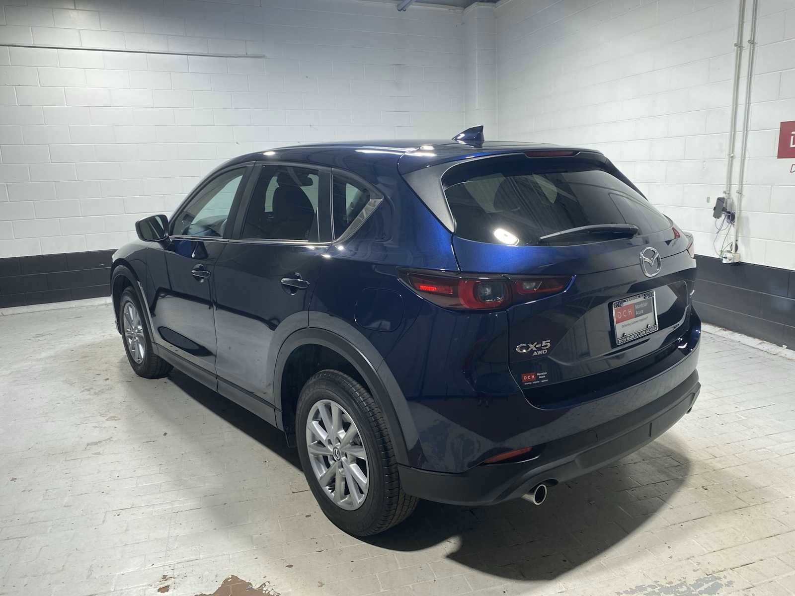 Used 2023 MAZDA CX-5 AWD 2.5 S w/ Select Package image 4