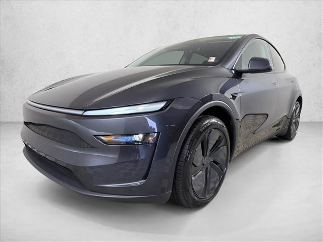 Used 2026 Tesla Model Y 2WD image 9