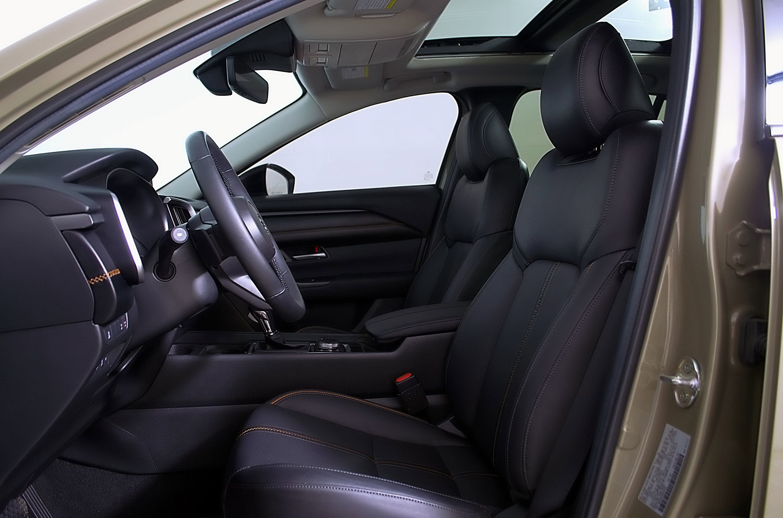 Used 2024 MAZDA CX-50 AWD 2.5 Turbo w/ Weather Package image 15