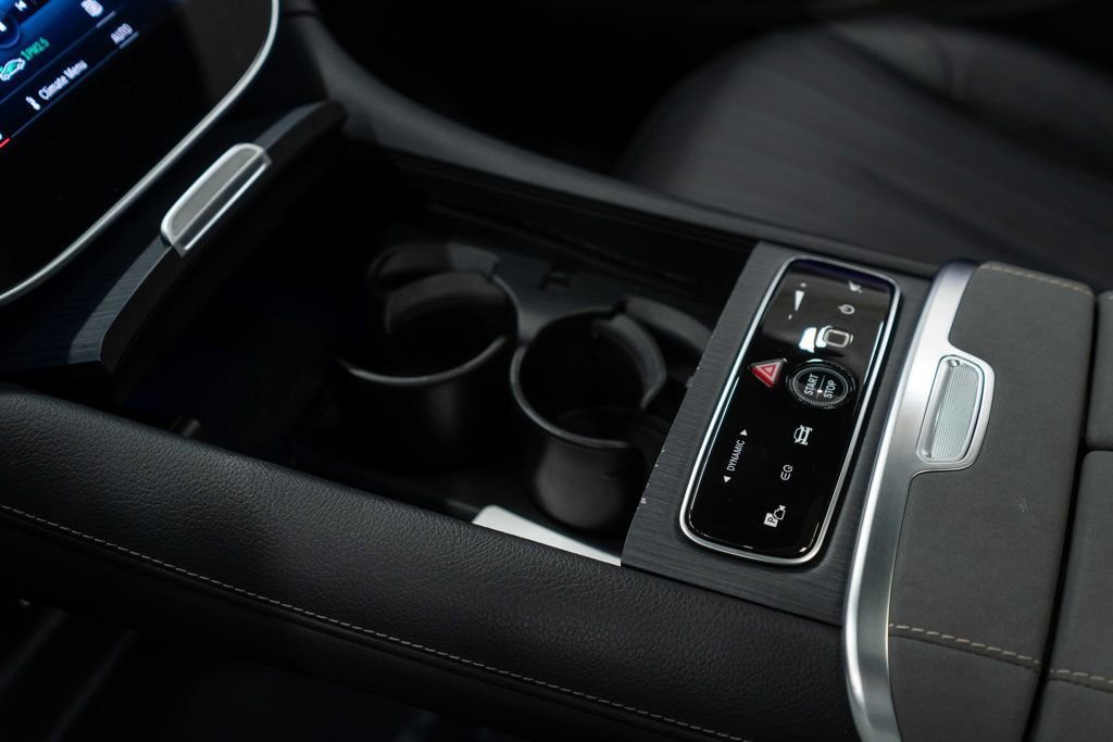 Used 2023 Mercedes-Benz EQS 580 4MATIC SUV w/ Exclusive Trim Package image 22