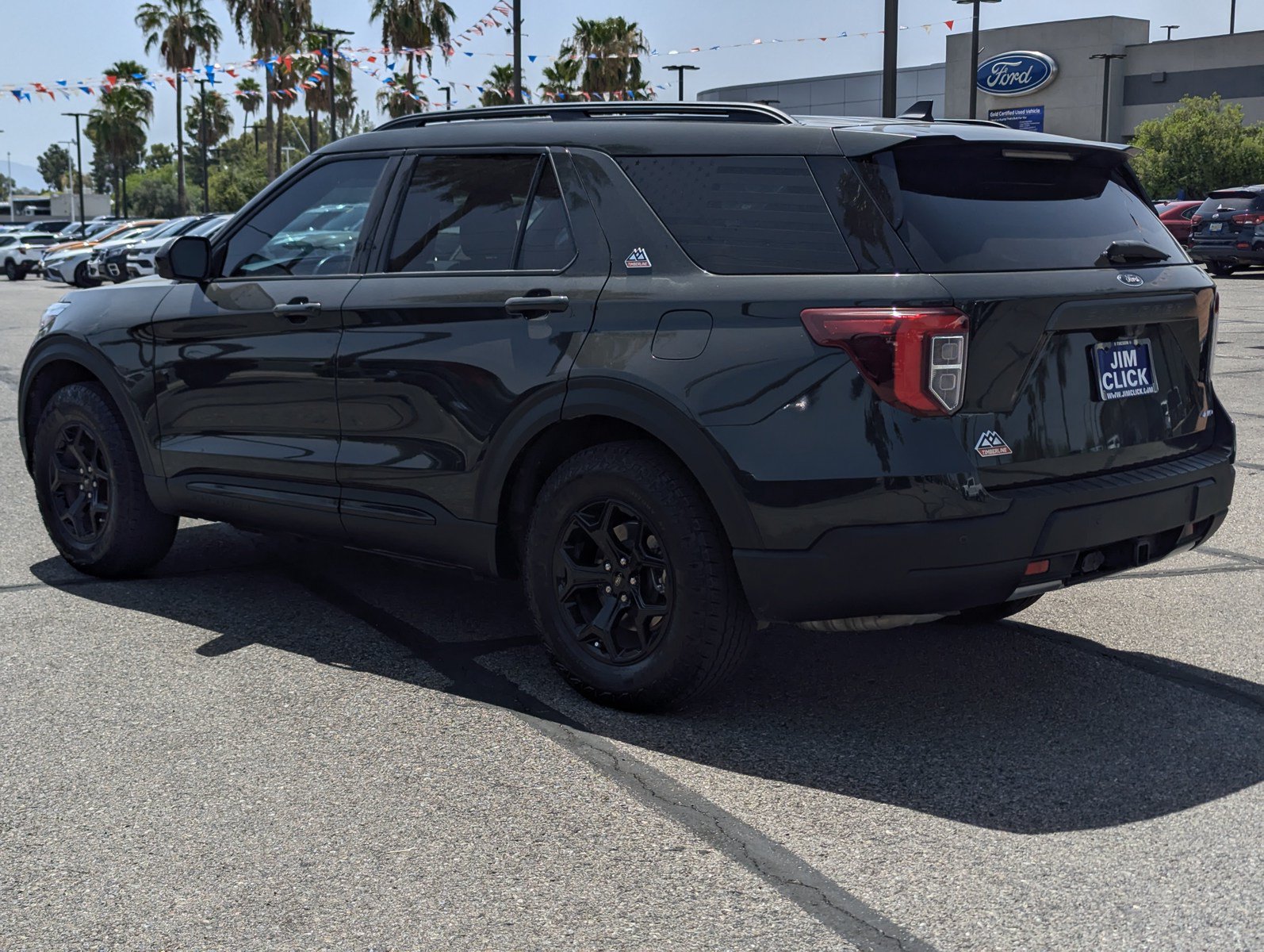 Certified 2022 Ford Explorer Timberline w/ Timberline Technology Package AWD/4WD image 4