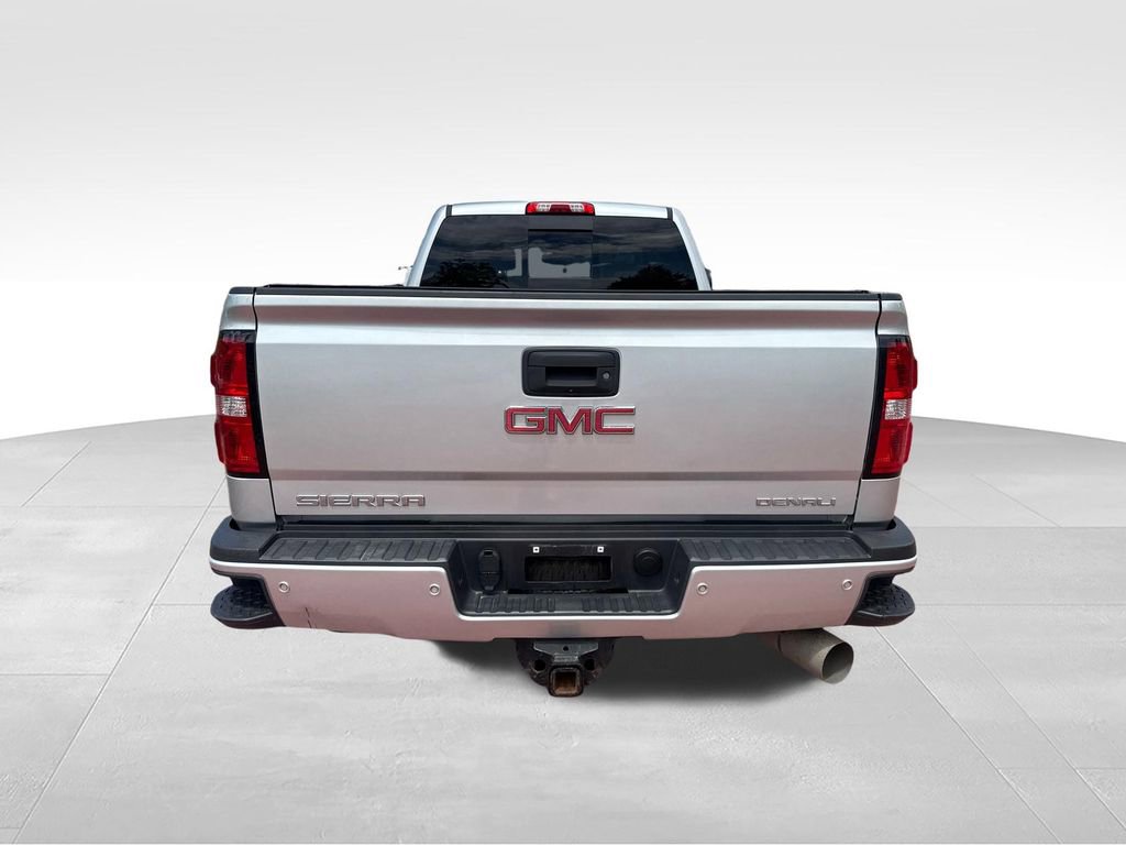 Used 2019 GMC Sierra 2500 Denali w/ Duramax Plus Package AWD/4WD image 6
