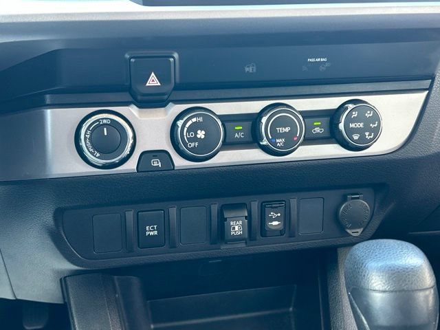 Used 2019 Toyota Tacoma SR5 AWD/4WD image 44