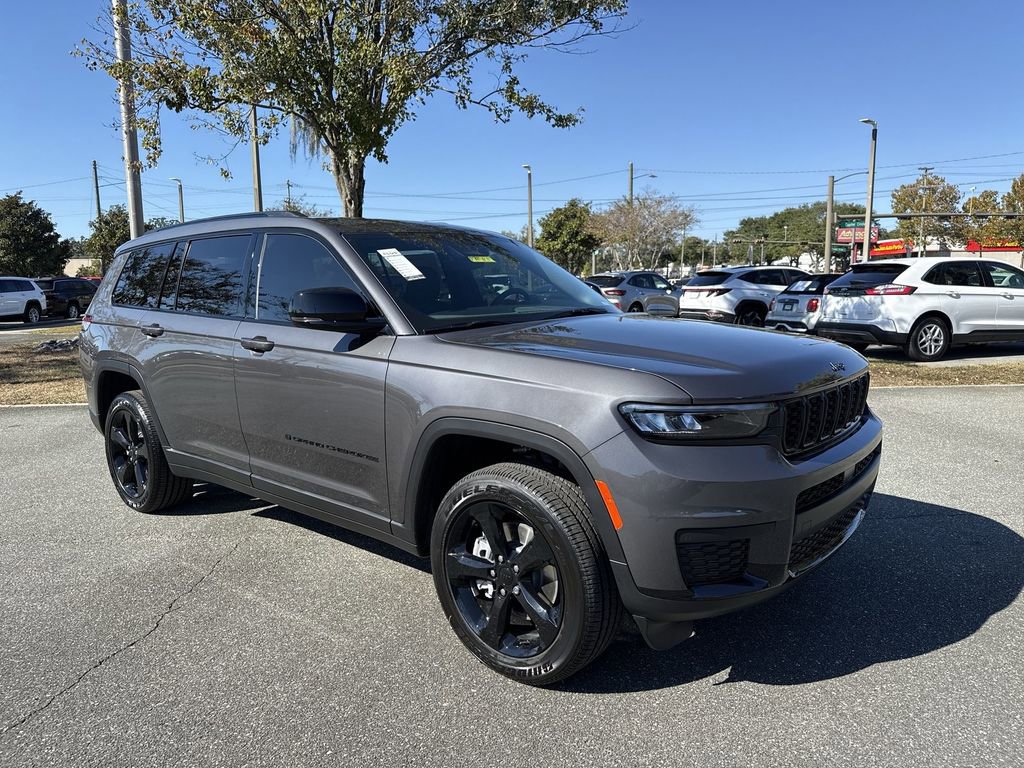 New 2025 Jeep Grand Cherokee L Altitude video 1