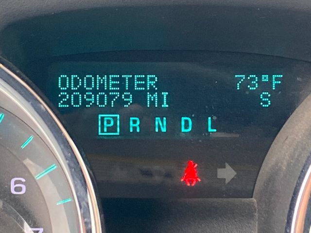 Used 2012 Chevrolet Traverse LT FWD image 10
