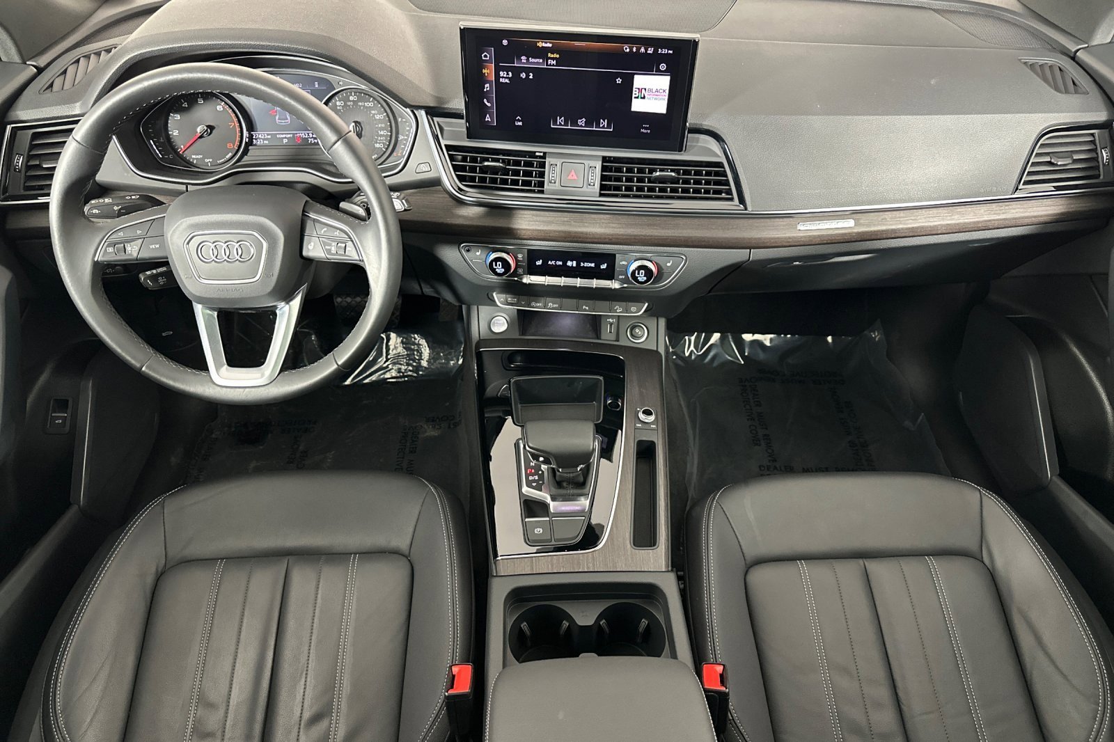 Used 2023 Audi Q5 2.0T Premium w/ Convenience Package image 12