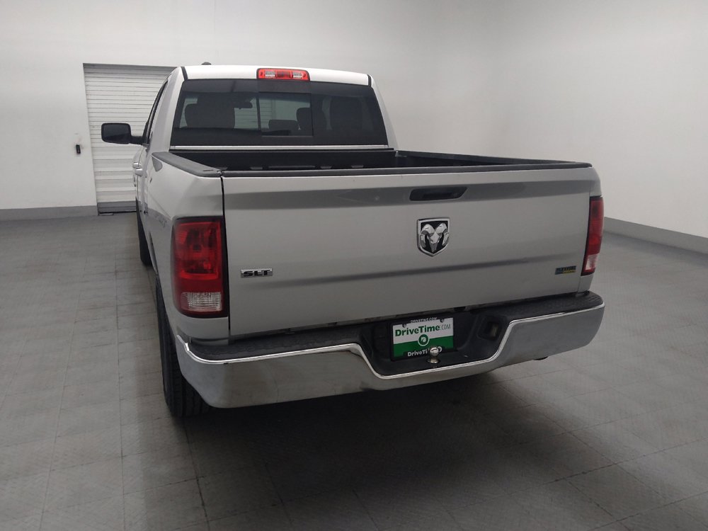 Used 2017 RAM 1500 Classic SLT RWD image 6