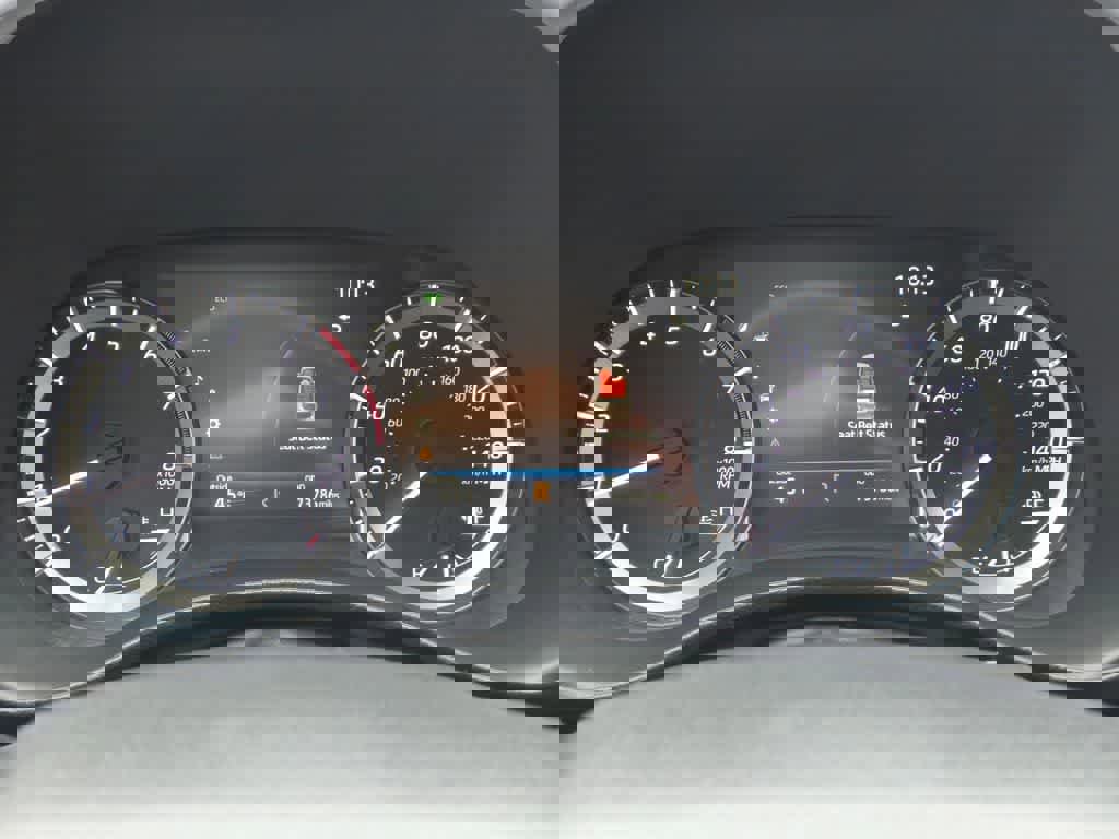 Used 2023 Toyota Highlander XLE image 21