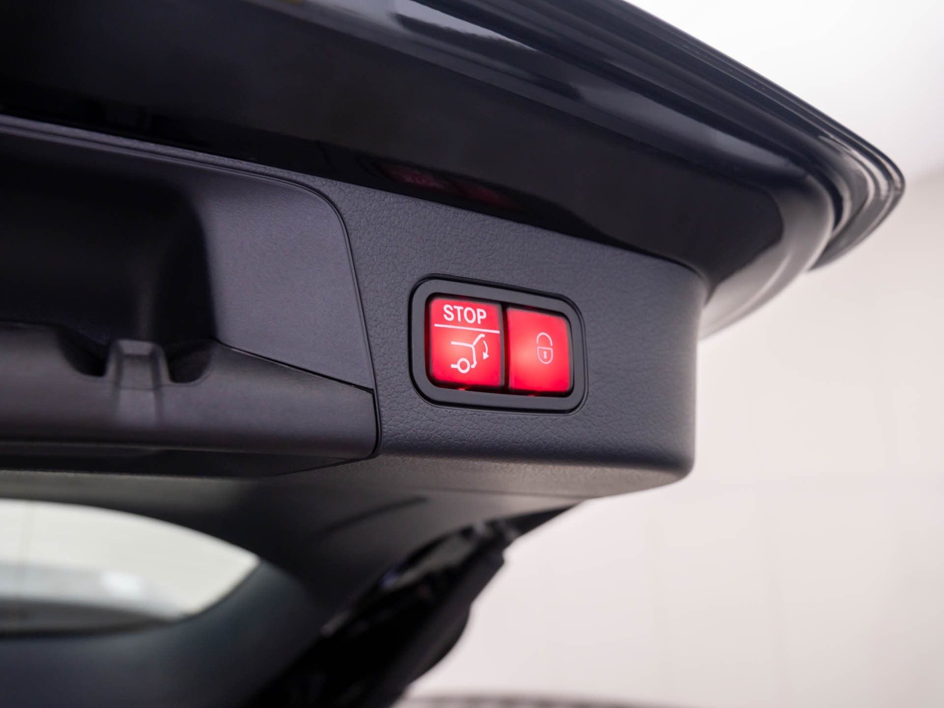 New 2026 Mercedes-Benz GLB 35 AMG 4MATIC image 33