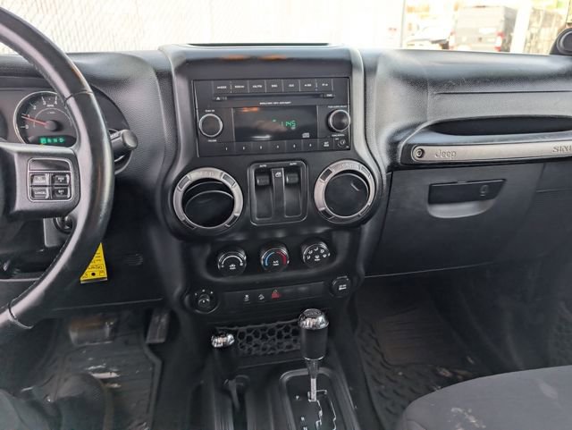 Used 2013 Jeep Wrangler Sport image 3
