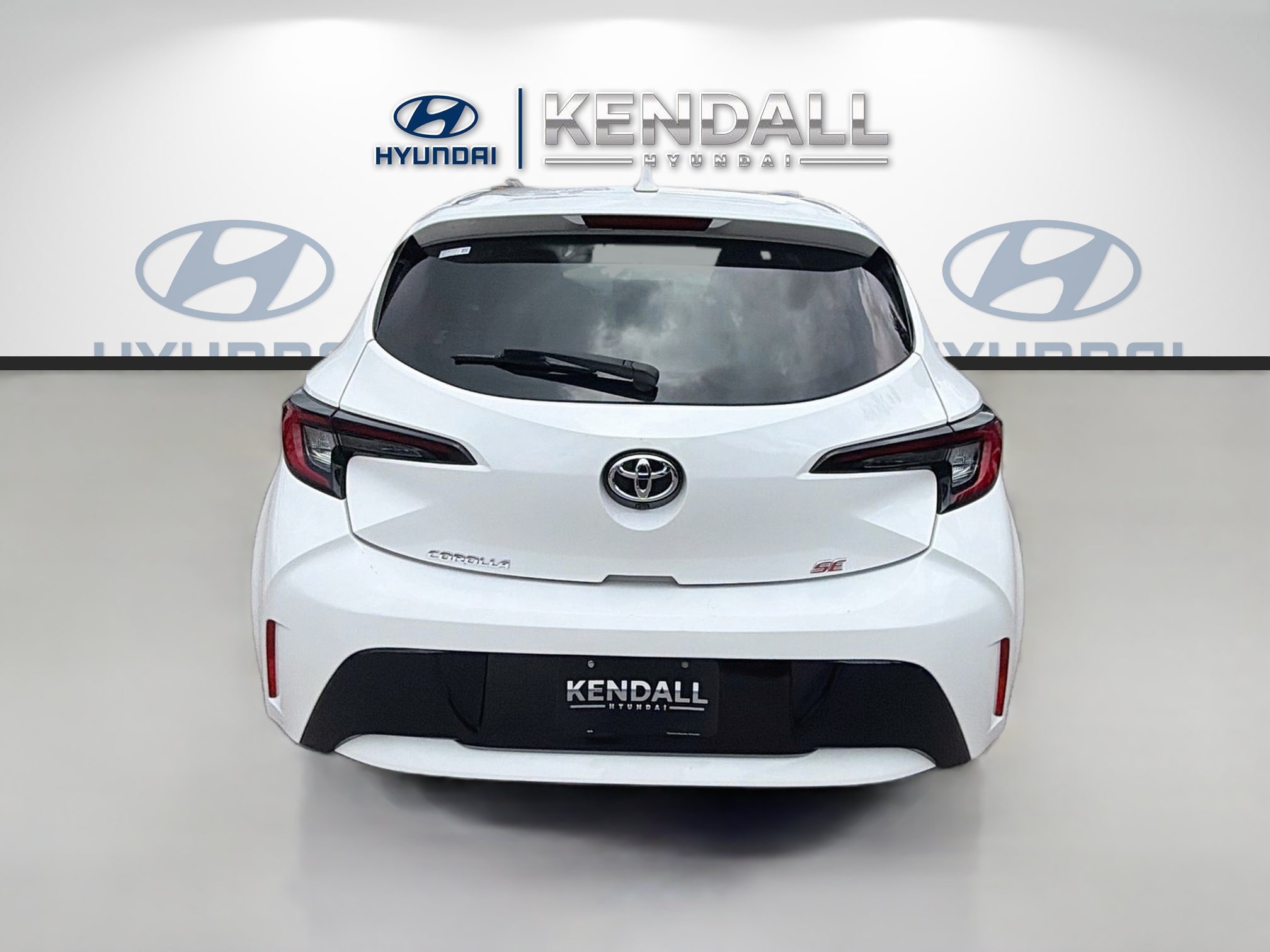 Used 2023 Toyota Corolla SE FWD image 5