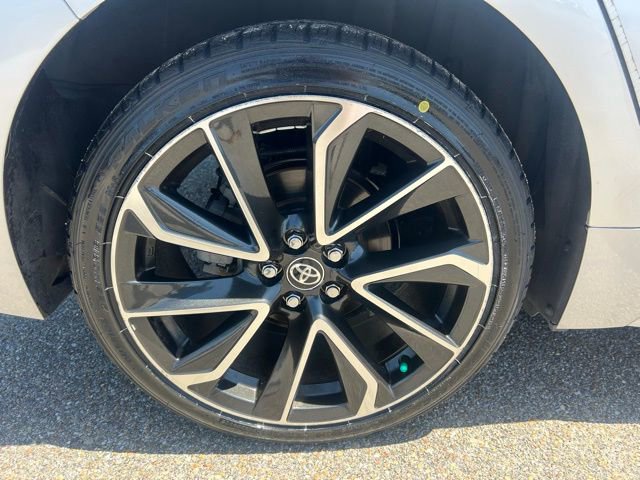 Used 2019 Toyota Corolla XSE FWD image 12