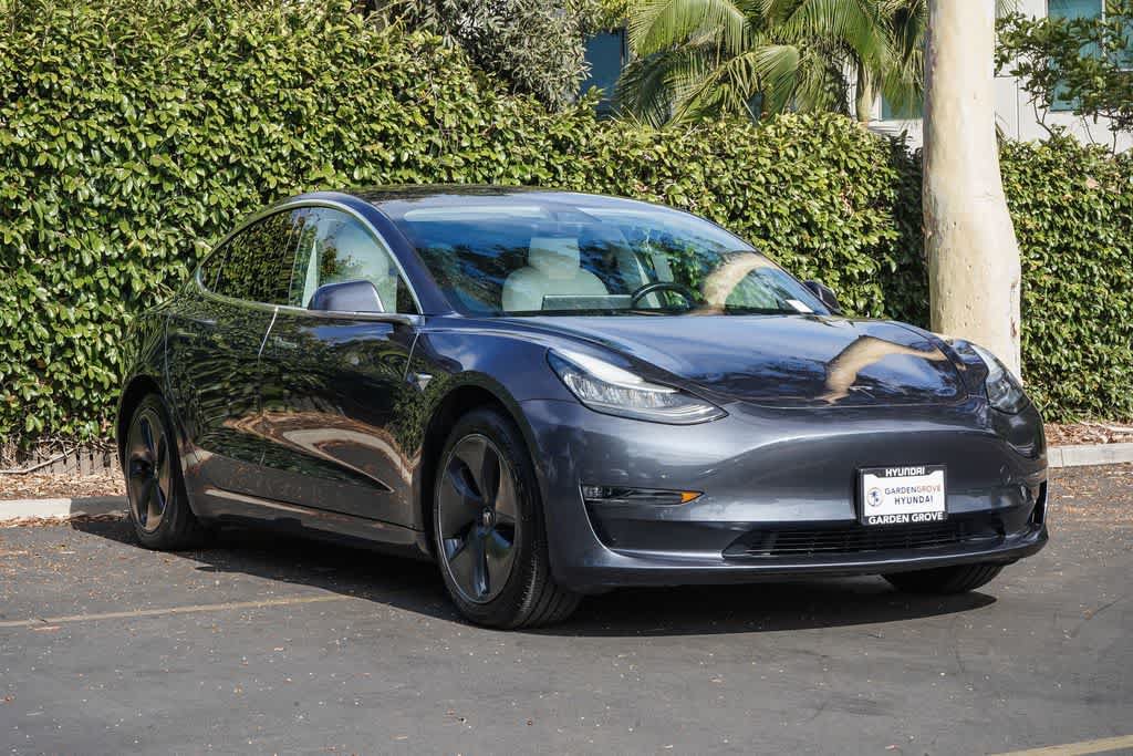 Used 2018 Tesla Model 3 Long Range AWD/4WD image 3
