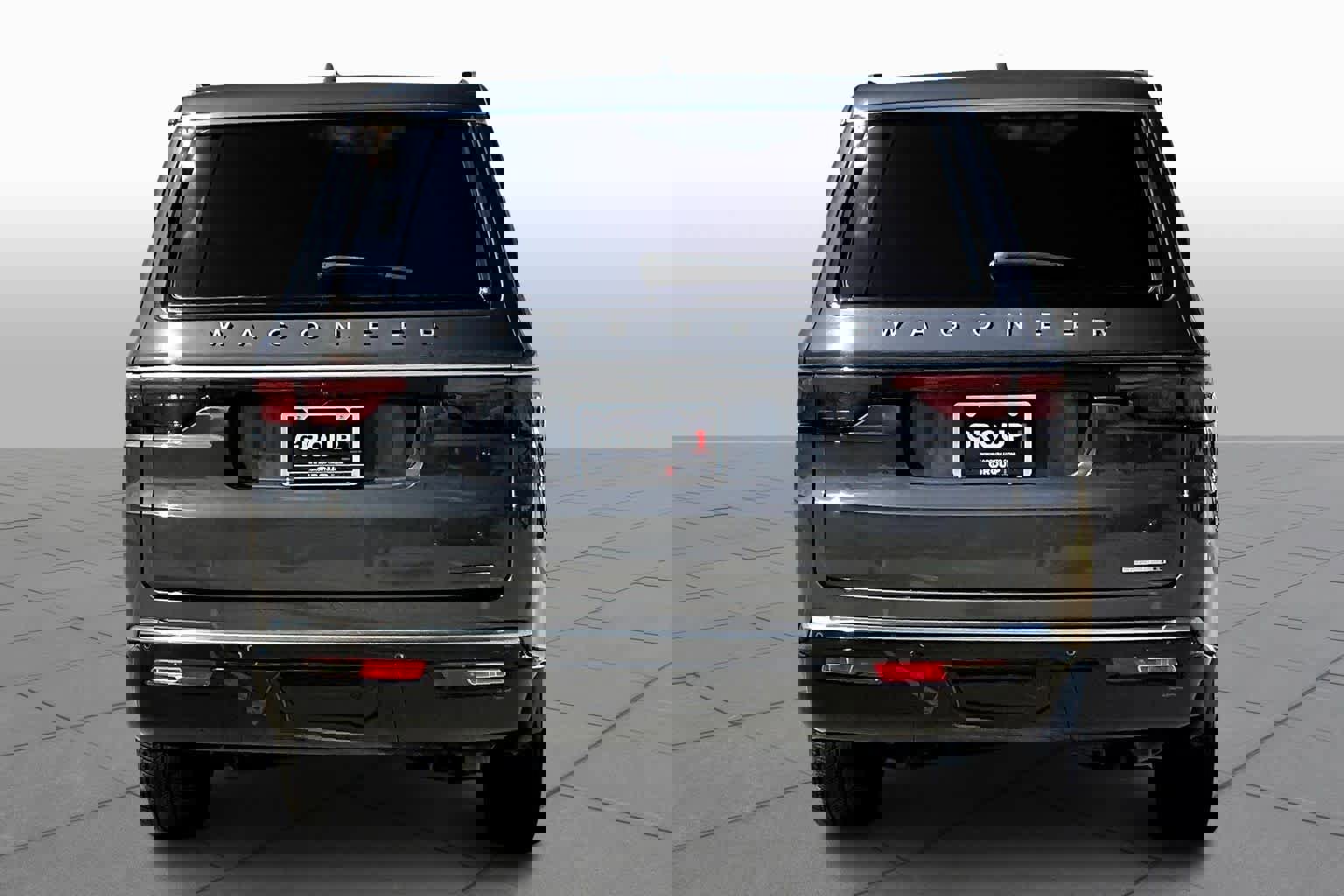 Used 2022 Jeep Wagoneer Series II image 4