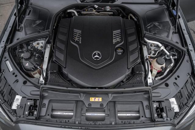Certified 2025 Mercedes-Benz S 580 4MATIC Sedan image 19