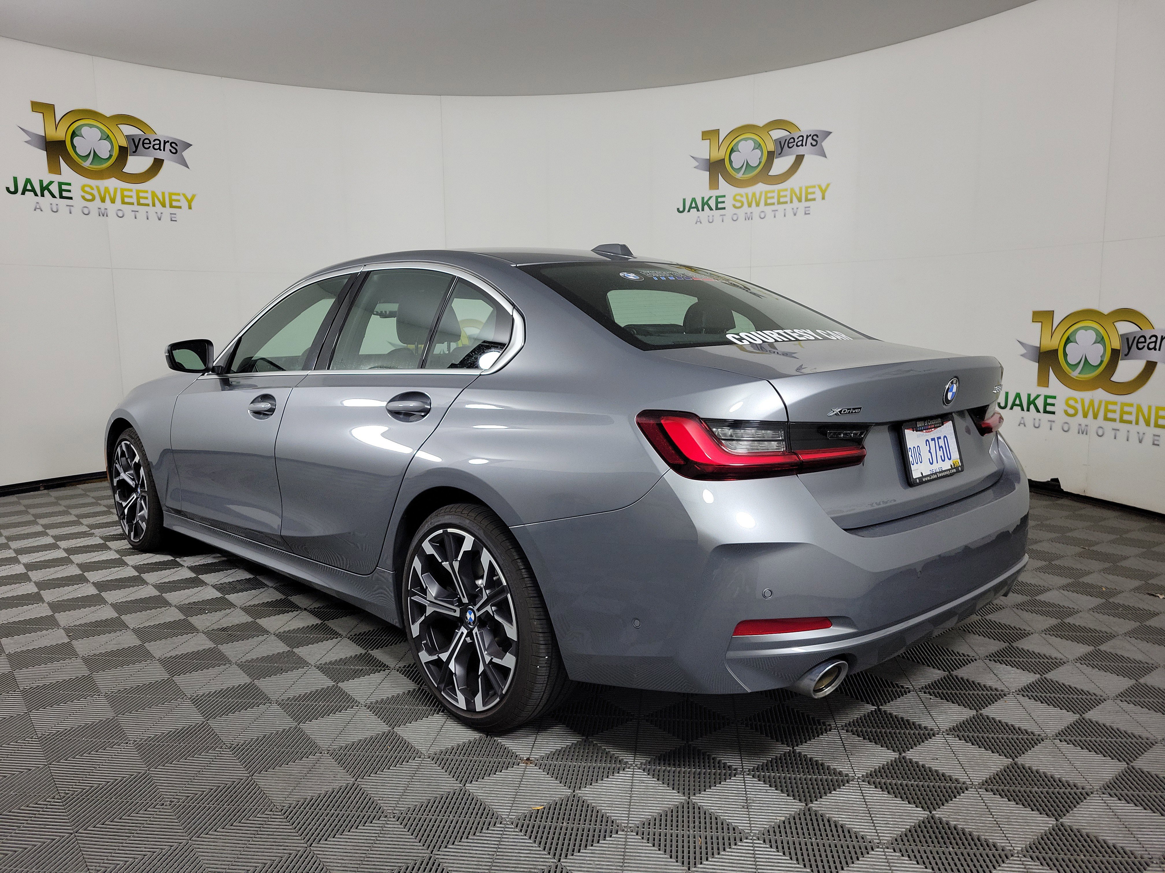 Certified 2025 BMW 330i xDrive Sedan w/ Premium Package image 5