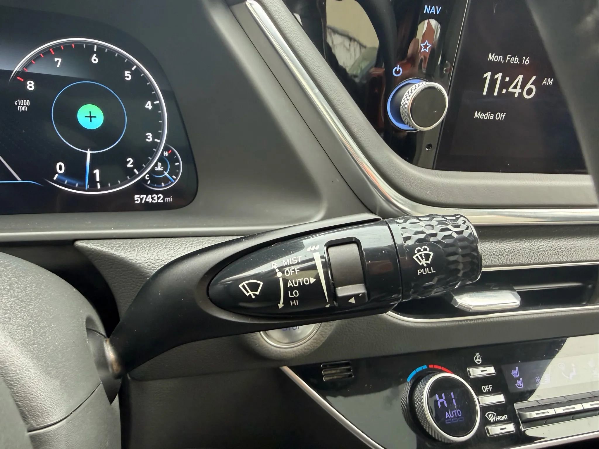 Used 2020 Hyundai Sonata Limited FWD image 15