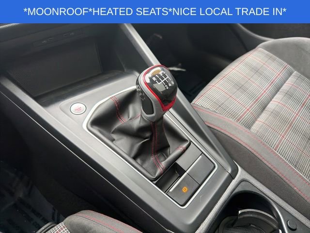 Used 2022 Volkswagen GTI SE image 27