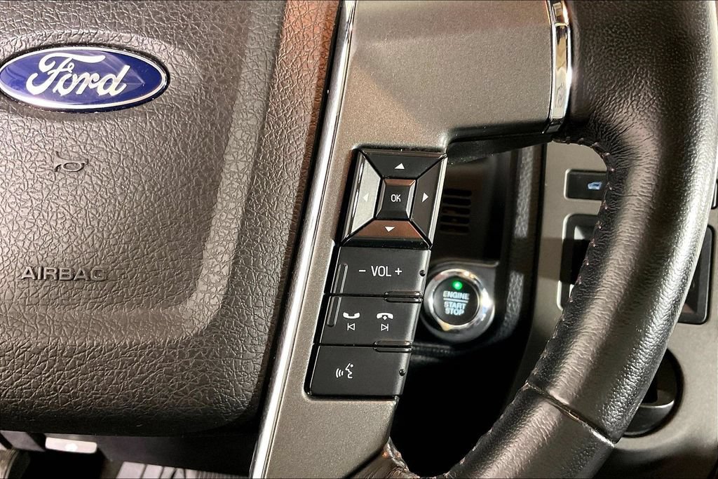 Used 2015 Ford Expedition EL Platinum RWD image 17