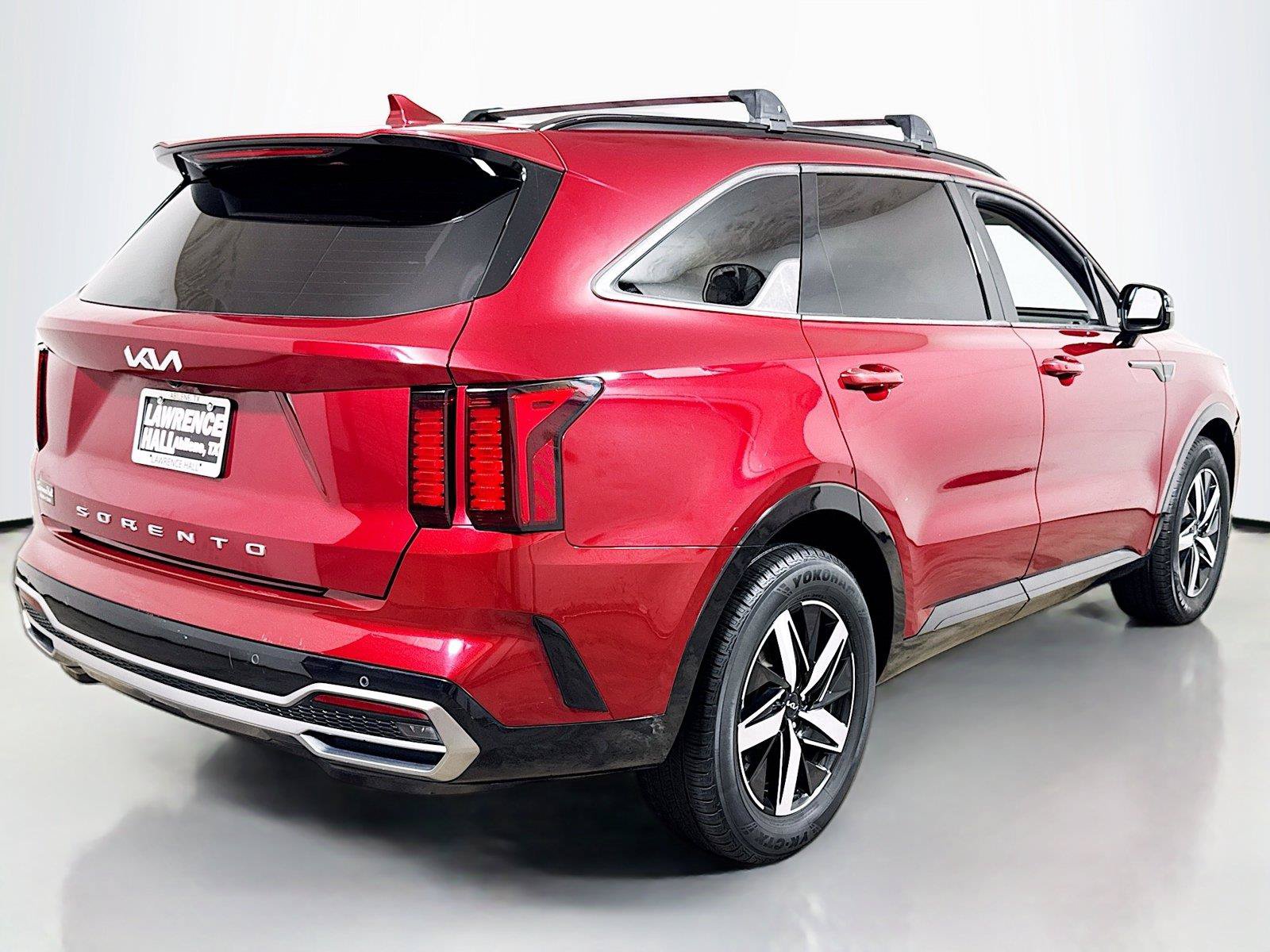 Used 2022 Kia Sorento S FWD image 4