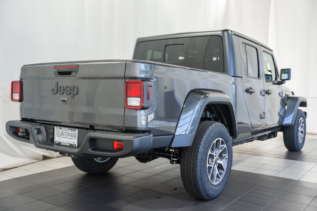 New 2027 Jeep Gladiator Sport AWD/4WD image 4