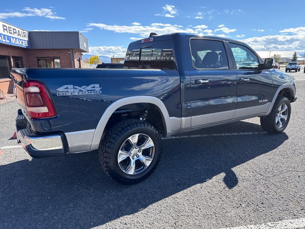 Used 2019 RAM 1500 Laramie w/ Off Road Group AWD/4WD image 11