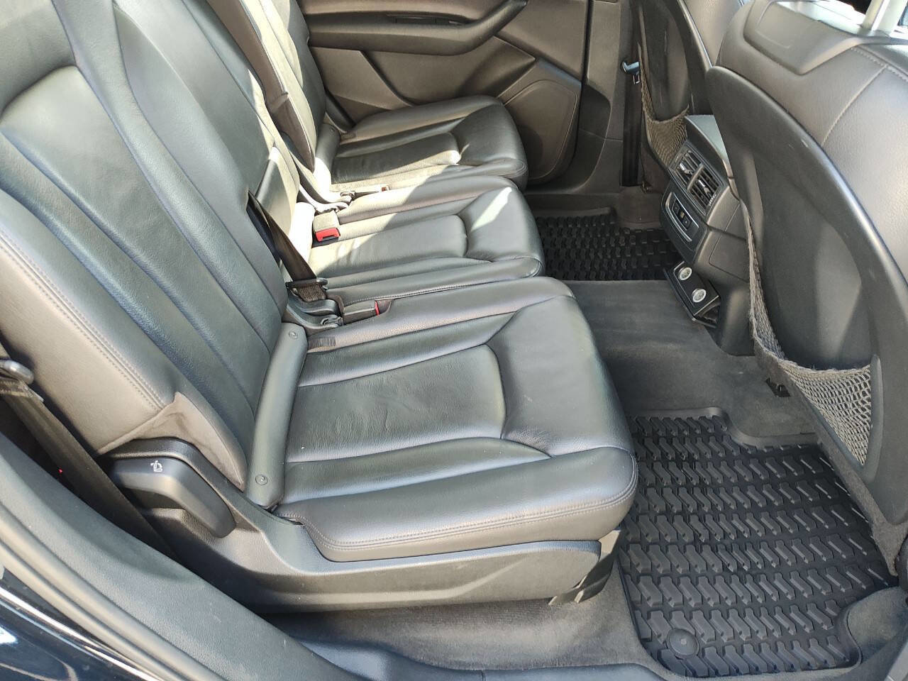 Used 2017 Audi Q7 3.0T Premium image 45