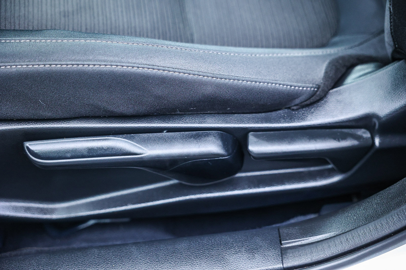 Used 2021 Honda Insight EX image 29