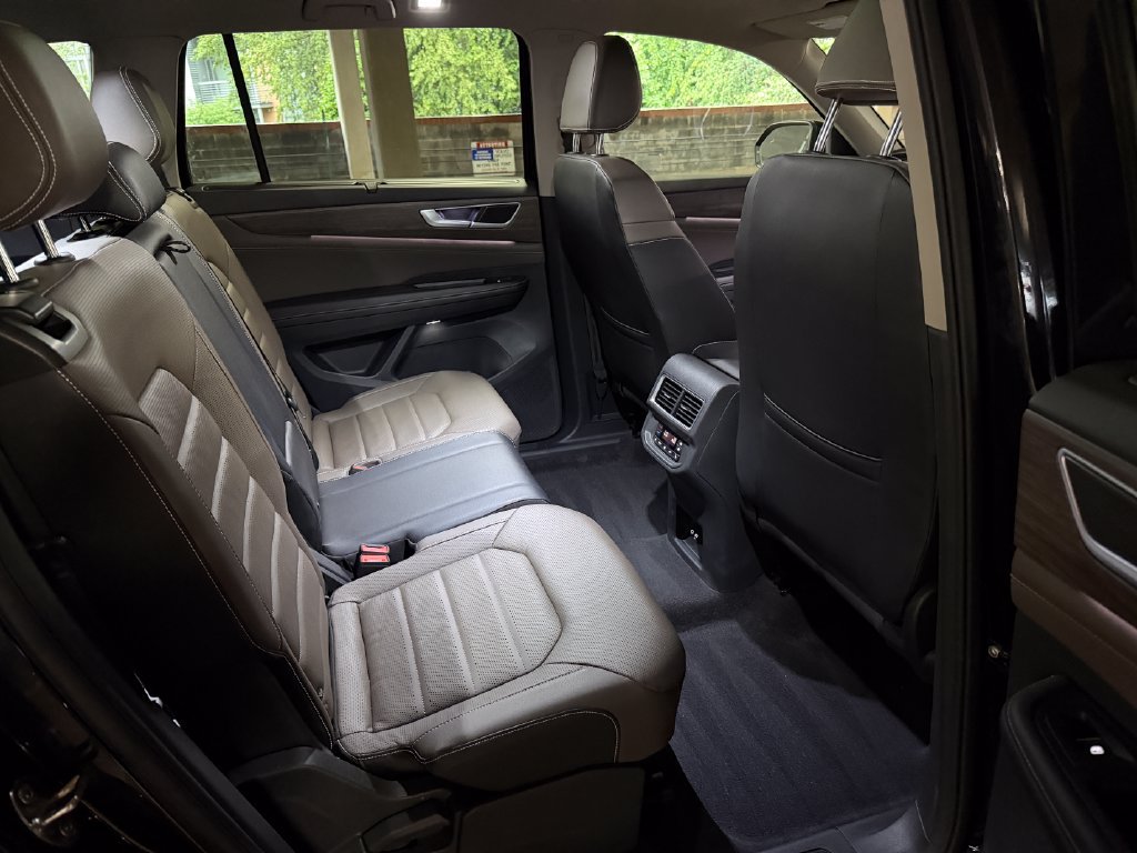 Certified 2024 Volkswagen Atlas SEL AWD/4WD image 24