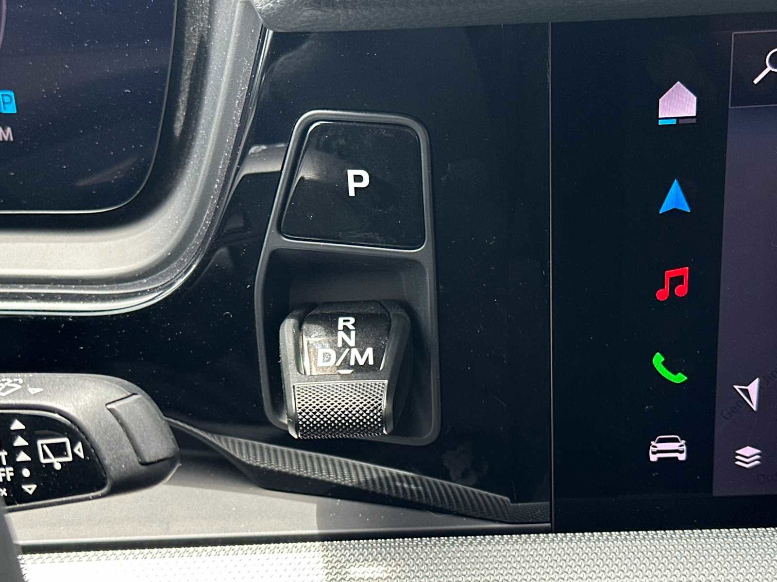 Certified 2025 Porsche Cayenne image 23