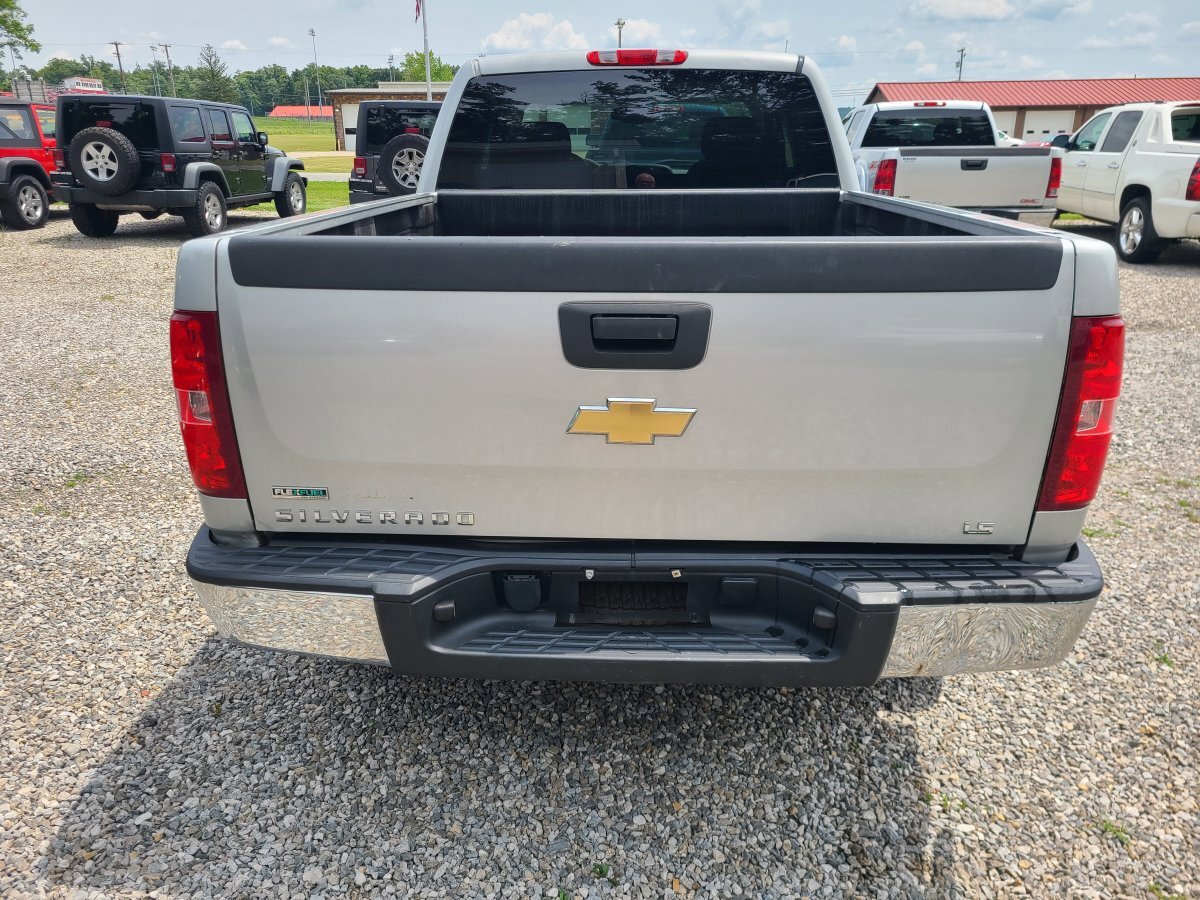 Used 2011 Chevrolet Silverado 1500 LS image 3