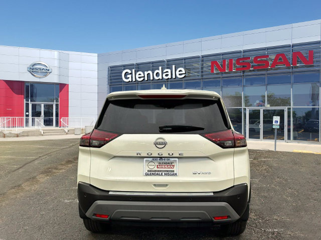 Certified 2023 Nissan Rogue SV AWD/4WD image 5