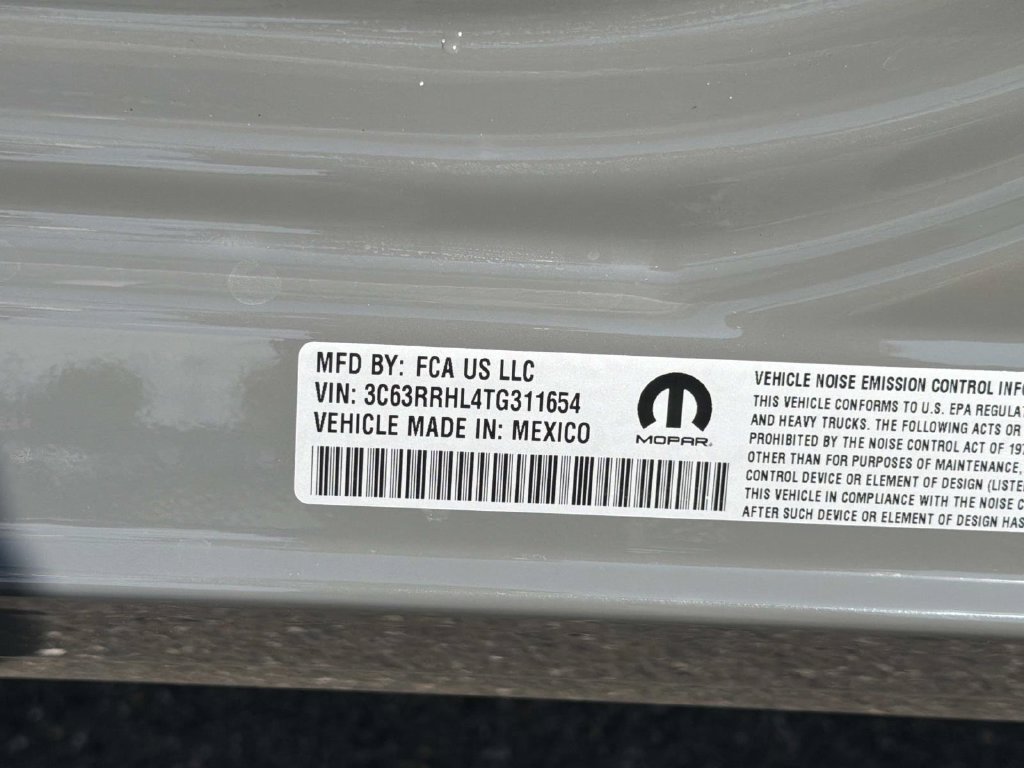 New 2026 RAM 3500 Big Horn AWD/4WD image 30