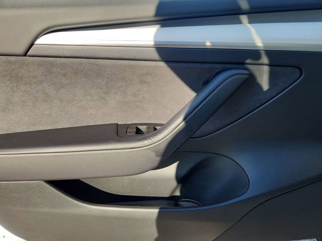 Used 2023 Tesla Model 3 Performance image 22