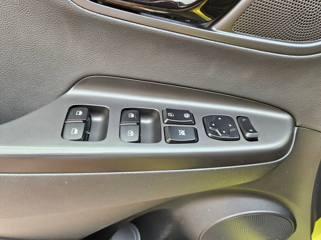 Used 2020 Hyundai Kona Ultimate image 24