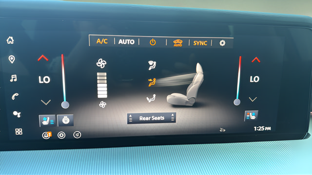 New 2026 Nissan Murano Platinum w/ Cargo Package AWD/4WD image 28