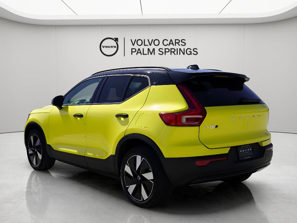 New 2025 Volvo EX40 Core w/ Climate Package image 6
