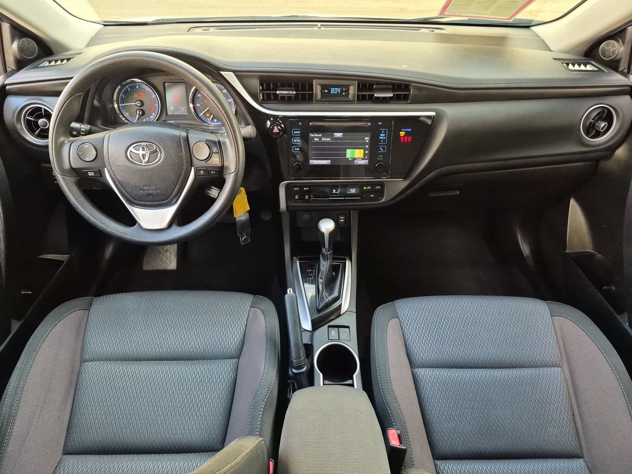 Certified 2019 Toyota Corolla LE FWD image 12
