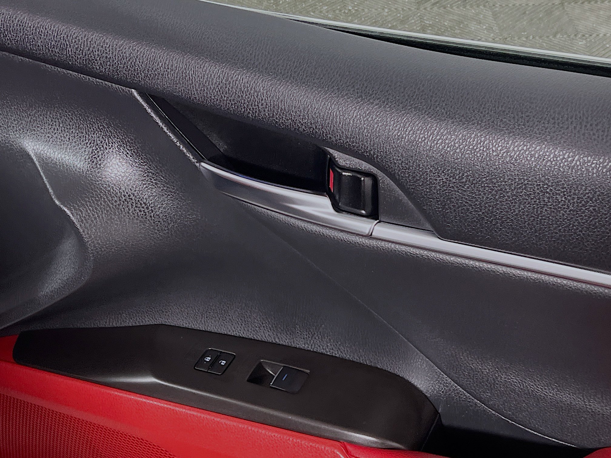 Used 2024 Toyota Camry XSE w/ Cold Weather Package image 32