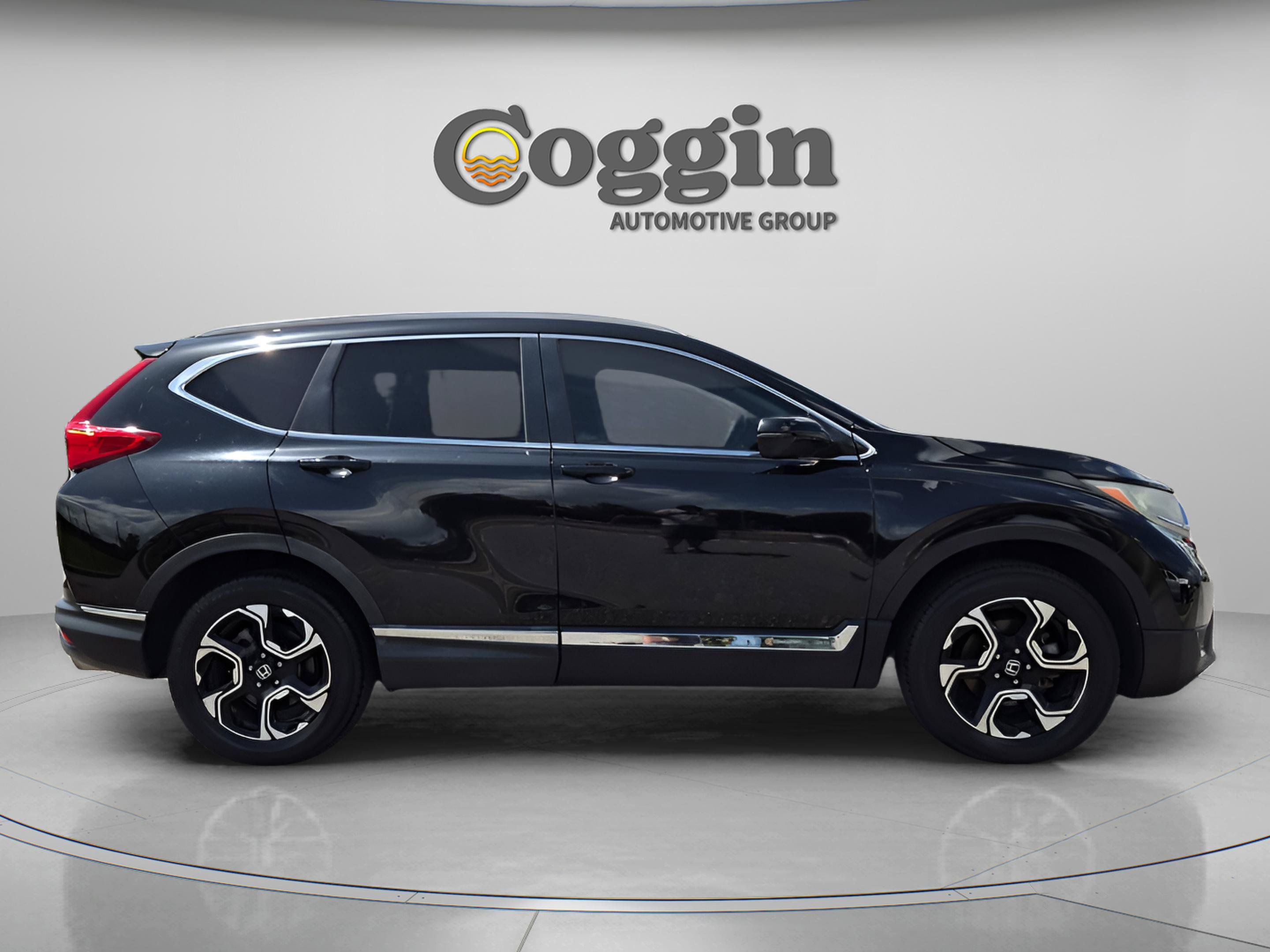 Used 2017 Honda CR-V Touring image 7
