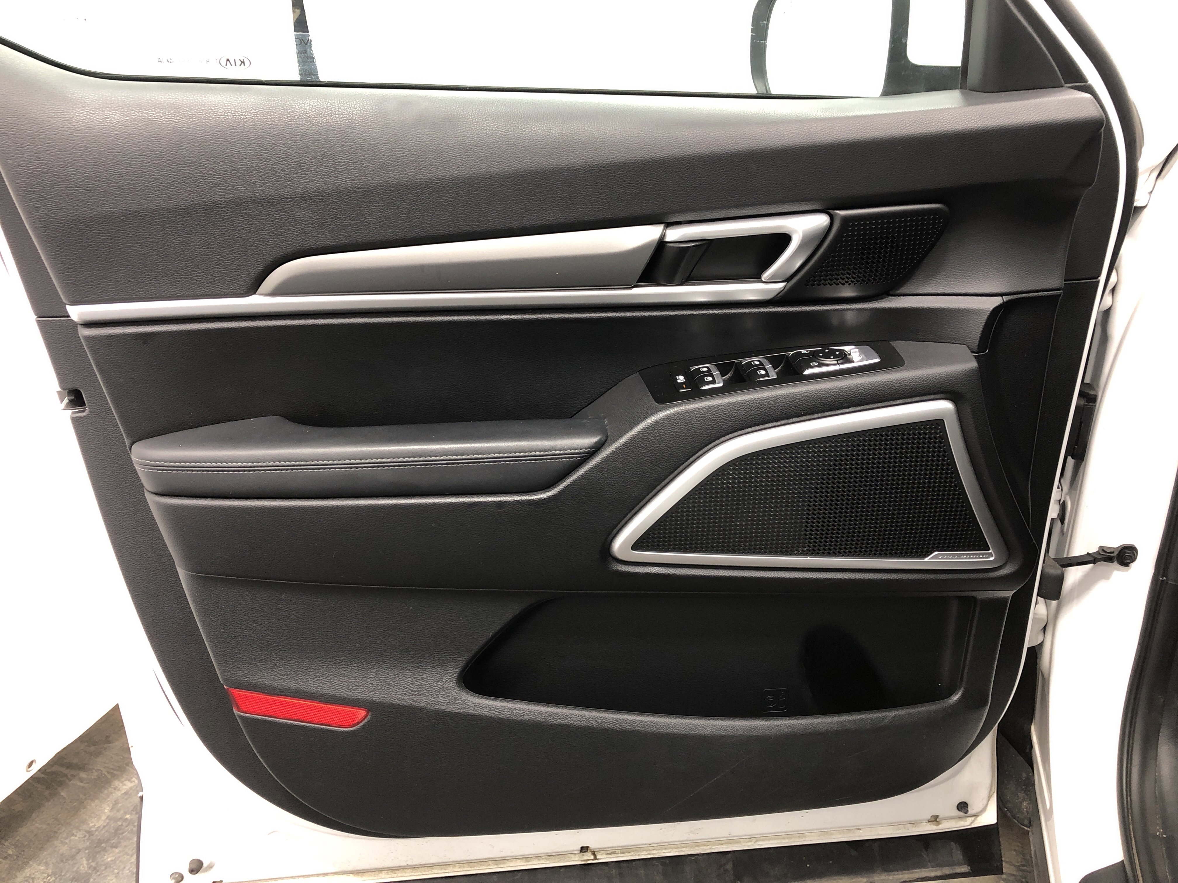 Used 2020 Kia Telluride S image 15