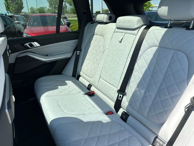 New 2026 BMW X5 xDrive40i AWD/4WD image 29