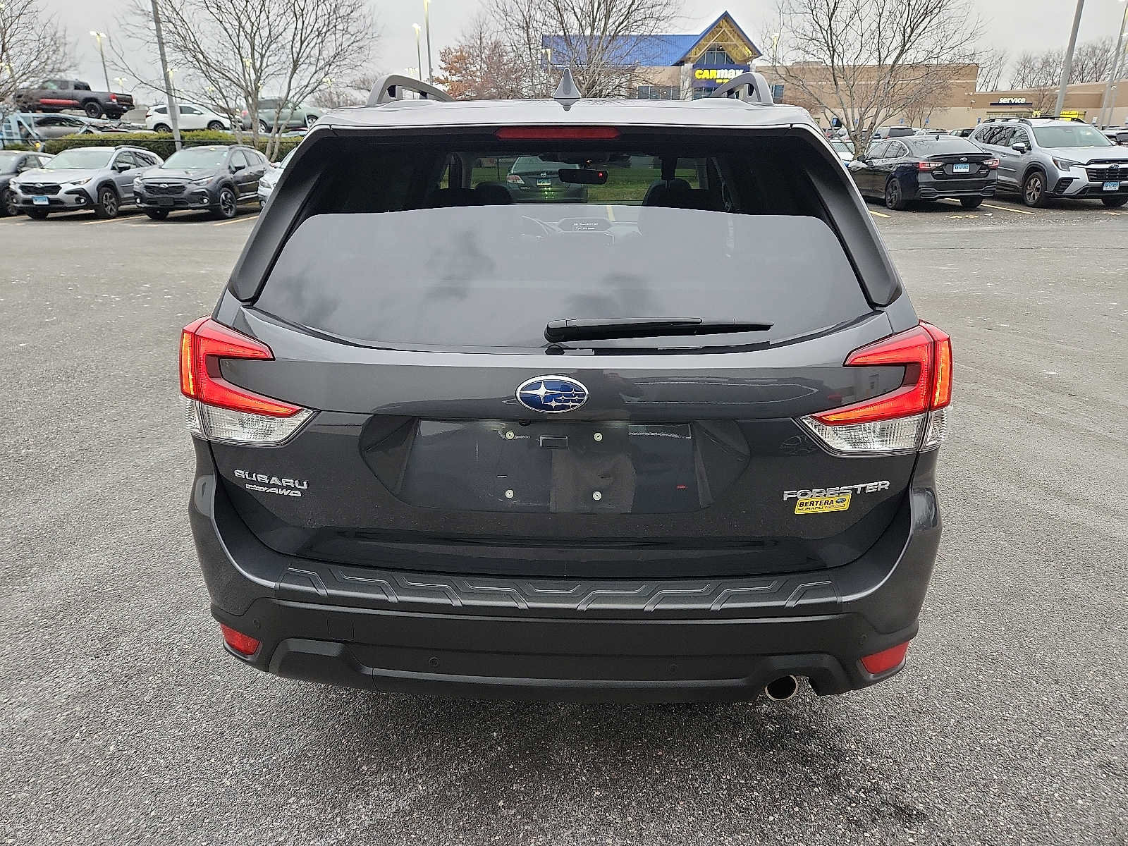 Used 2022 Subaru Forester Limited image 5