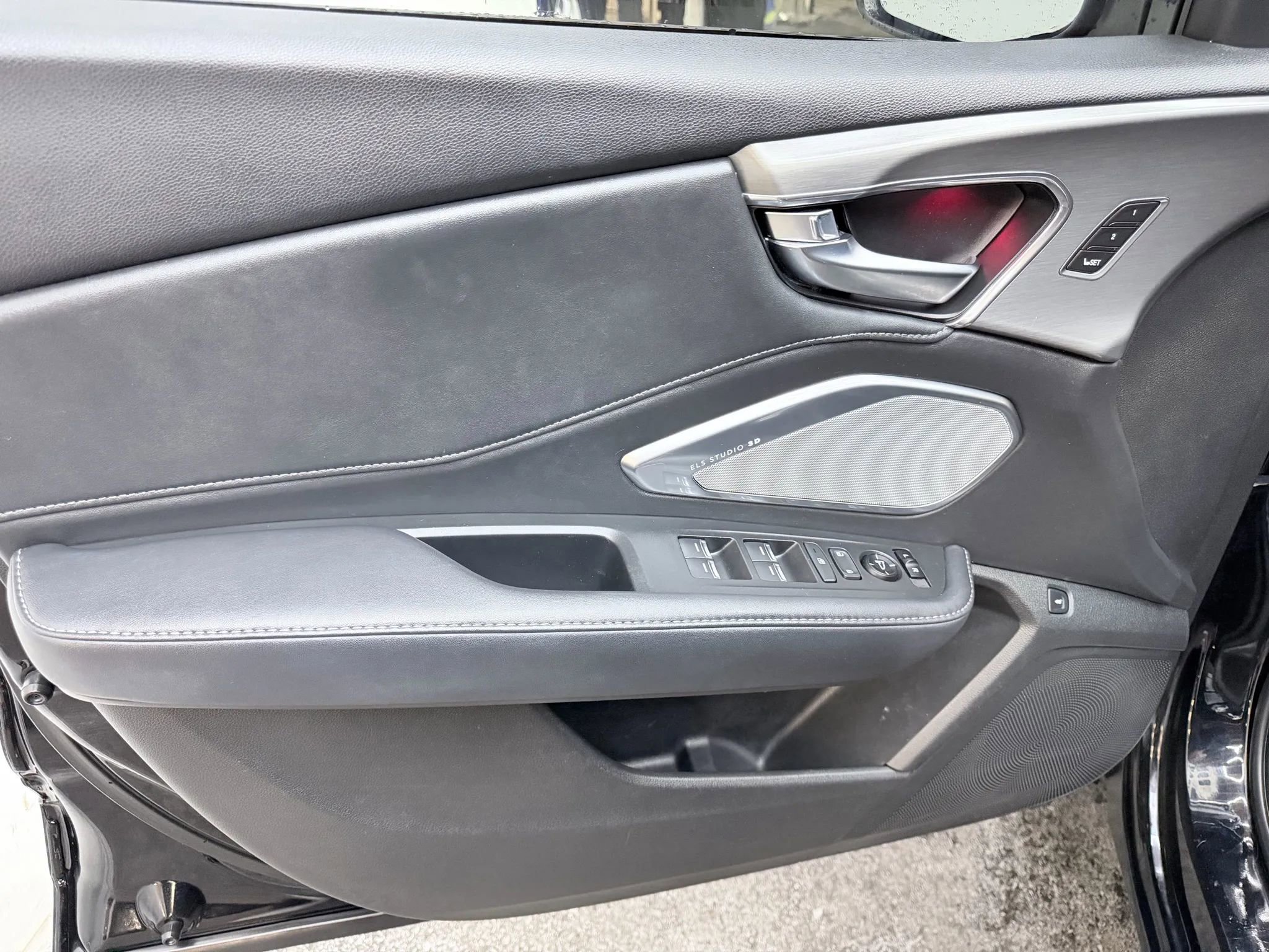 Used 2019 Acura RDX A-Spec image 9